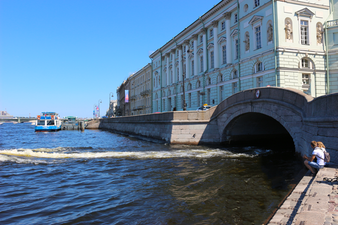 экскурсии по рекам и каналам