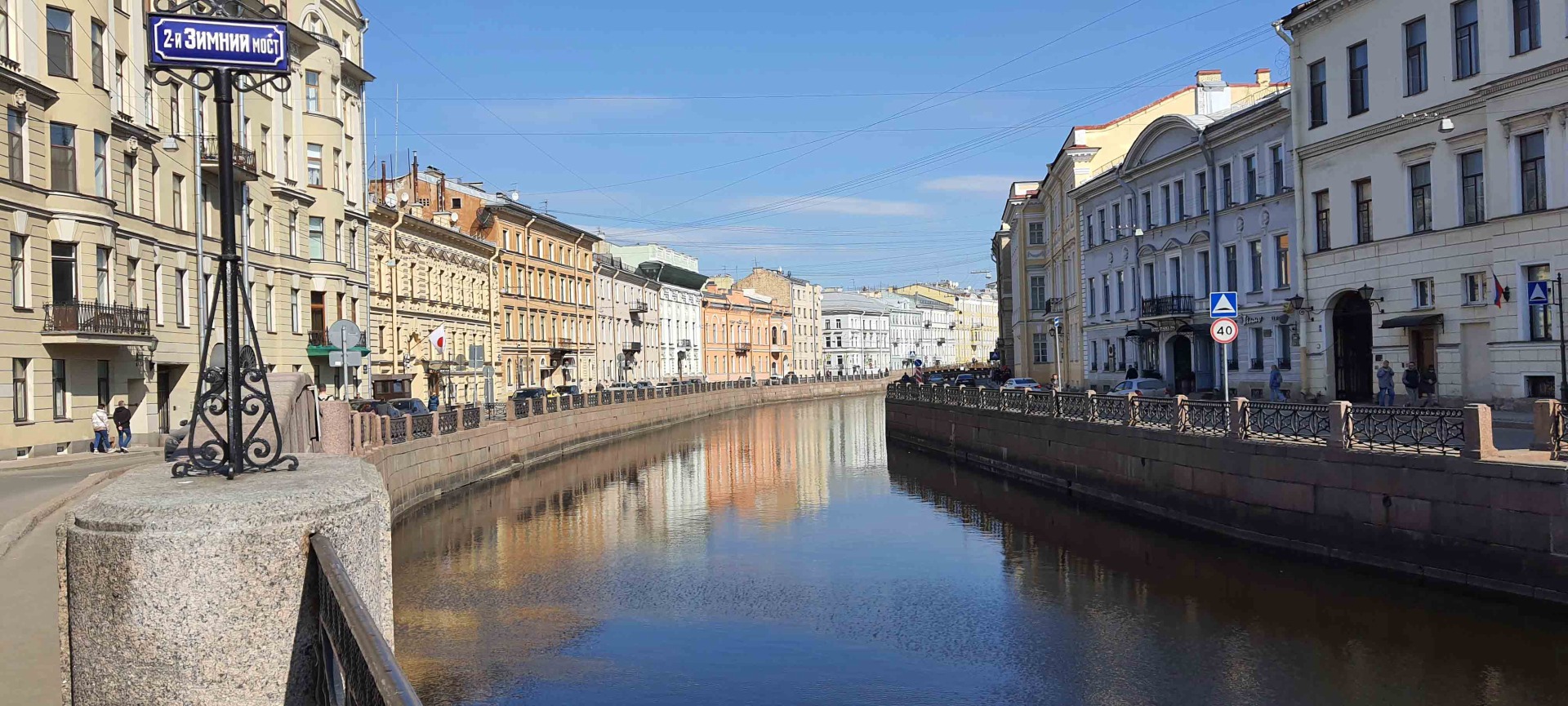 речные прогулки по Неве