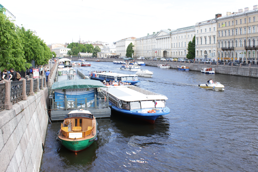 Водные экскурсии в Санкт-Петербурге, водные экскурсии по рекам и каналам, водные экскурсии по Неве, водные прогулки на развод мостов
