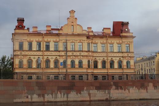 Водные экскурсии в Санкт-Петербурге, водные экскурсии по рекам и каналам, водные экскурсии по Неве, водные прогулки на развод мостов