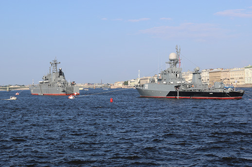 Водные экскурсии в Санкт-Петербурге, водные экскурсии по рекам и каналам, водные экскурсии по Неве, водные прогулки на развод мостов